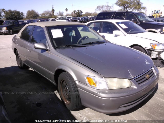 4T1BG22K81U019027 - 2001 TOYOTA CAMRY CE/LE/XLE 棕色 照片 1