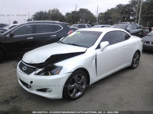 JTHFF2C24A2501088 - 2010 LEXUS IS 250 WHITE photo 2