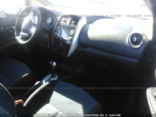 3N1CE2CP7GL409230 - 2016 NISSAN VERSA NOTE S/S PLUS/SV/SL/SR BLACK photo 5