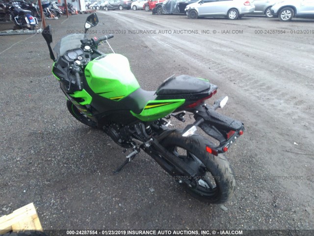 JKAEXKG18JDA03814 - 2018 KAWASAKI EX400 GREEN photo 3