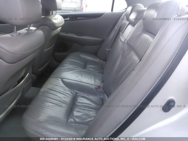 JTHBF30G120069139 - 2002 LEXUS ES 300 GRAY photo 8