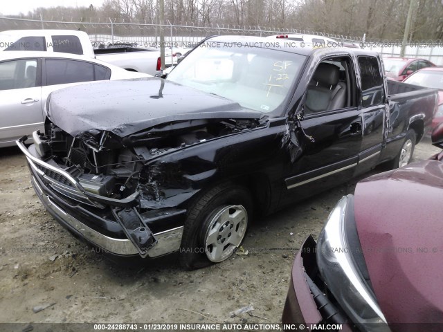 2GCEC19T361114541 - 2006 CHEVROLET SILVERADO C1500 BLACK photo 2