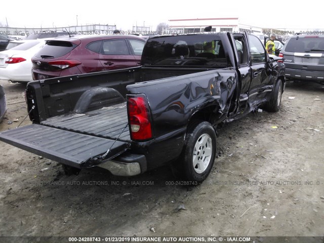 2GCEC19T361114541 - 2006 CHEVROLET SILVERADO C1500 BLACK photo 4