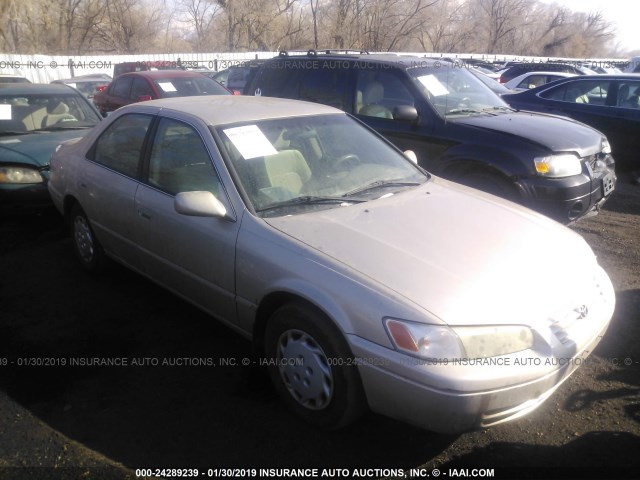 4T1BG28K9XU890261 - 1999 TOYOTA CAMRY CE/LE/XLE 棕色 照片 1