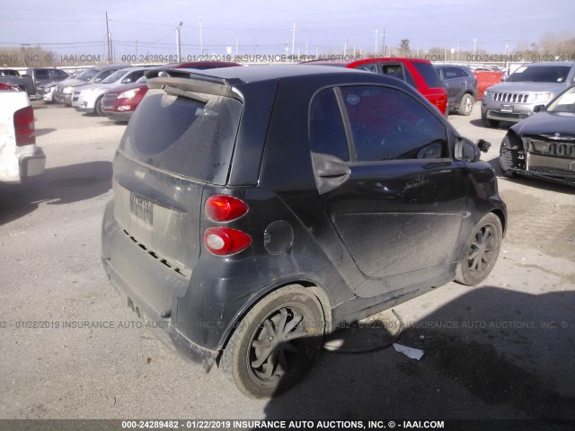 WMEEJ31X59K301463 - 2009 SMART FORTWO PURE/PASSION BLACK photo 4
