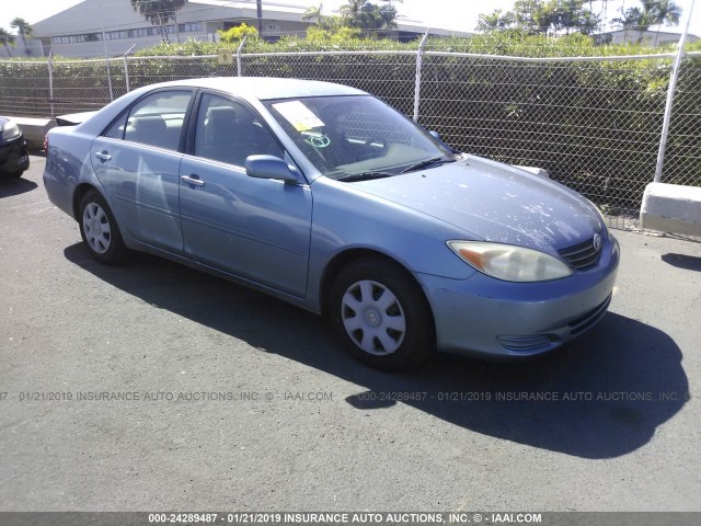 4T1BE32K82U588117 - 2002 TOYOTA CAMRY LE/XLE/SE BLUE photo 1