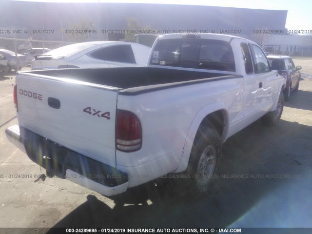 1B7GG22Y1WS751369 - 1998 DODGE DAKOTA WHITE photo 4