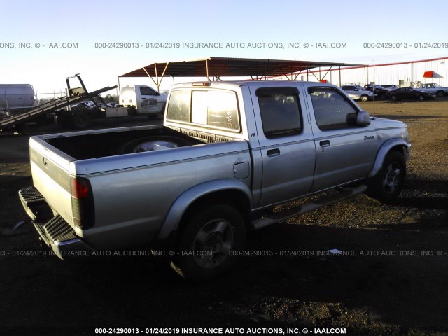 1N6ED27T7YC360895 - 2000 NISSAN FRONTIER CREW CAB XE/CREW CAB SE SILVER photo 4