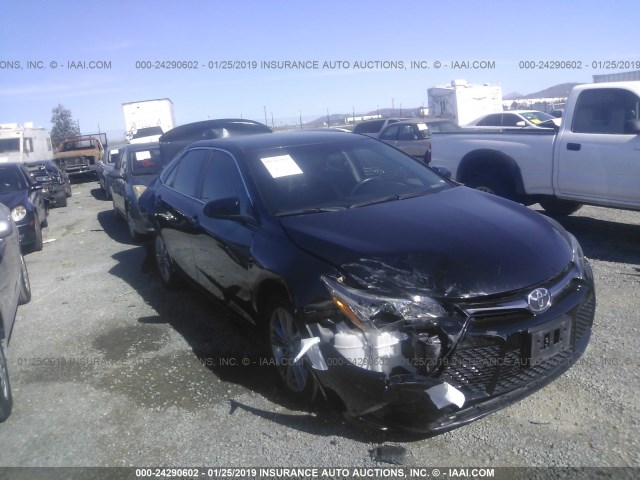 4T1BF1FKXGU196033 - 2016 TOYOTA CAMRY LE/XLE/SE/XSE BLACK photo 1