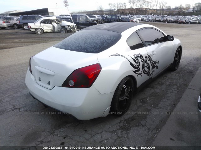 1N4AL24E08C105974 - 2008 NISSAN ALTIMA 2.5S WHITE photo 4