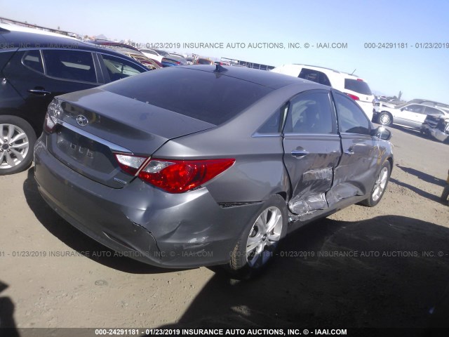 5NPEC4AC4CH441392 - 2012 HYUNDAI SONATA SE/LIMITED GRAY photo 4