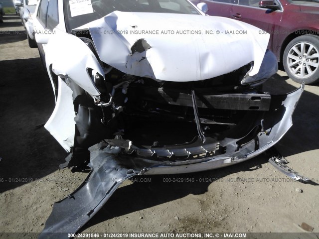 4T1BE30K05U028728 - 2005 TOYOTA CAMRY LE/XLE/SE WHITE photo 6