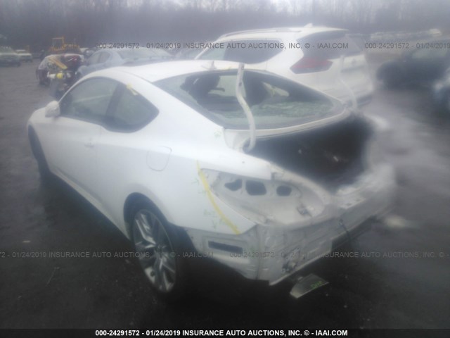 KMHHU6KJ8DU083364 - 2013 HYUNDAI GENESIS COUPE 3.8L WHITE photo 3