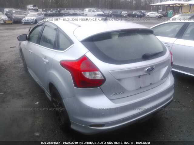 1FADP3N24EL176831 - 2014 FORD FOCUS TITANIUM SILVER photo 3