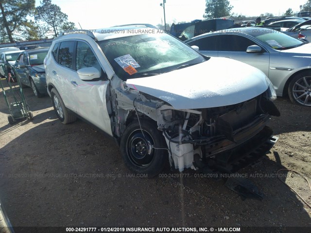 5N1AT2MT7FC776883 - 2015 NISSAN ROGUE S/SL/SV WHITE photo 1