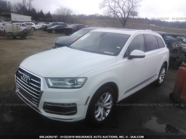 WA1LAAF72JD034742 - 2018 AUDI Q7 PREMIUM PLUS WHITE photo 2