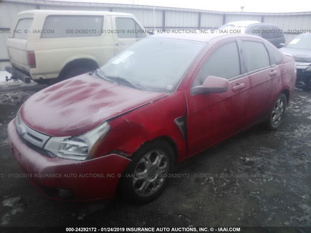 1FAHP35N08W189297 - 2008 FORD FOCUS SE/SEL/SES RED photo 2