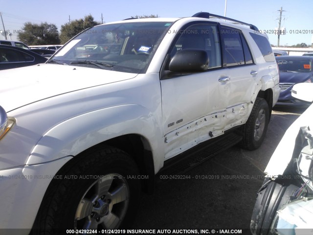 JTEBT14R660060612 - 2006 TOYOTA 4RUNNER SR5/SPORT WHITE photo 6