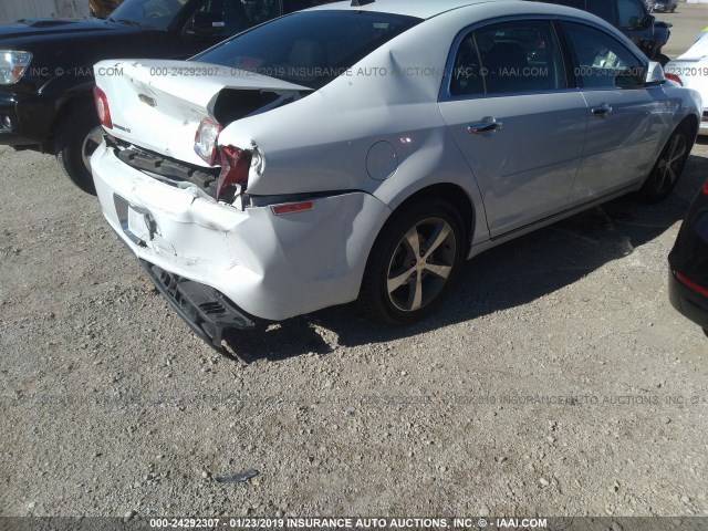 1G1ZC5E08CF111281 - 2012 CHEVROLET MALIBU 1LT თეთრი ფოტო 4