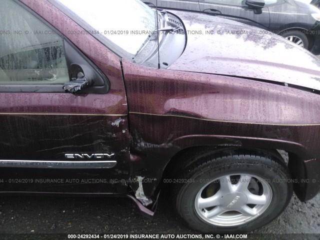 1GKDT13S262105023 - 2006 GMC ENVOY BURGUNDY photo 6