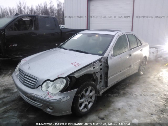 WDBRF92H27F902703 - 2007 MERCEDES-BENZ C 280 4MATIC SILVER photo 2