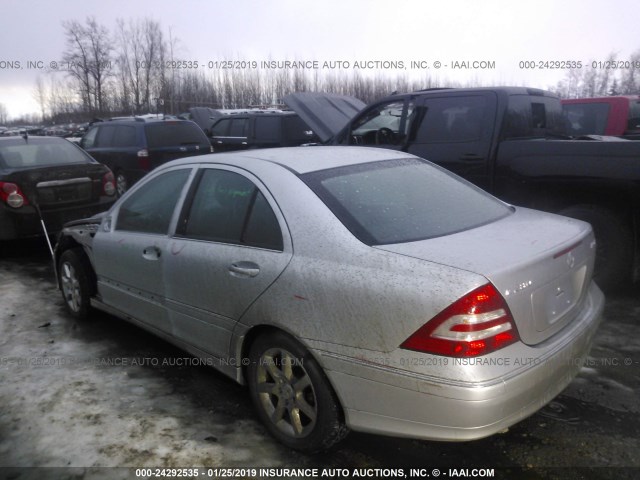 WDBRF92H27F902703 - 2007 MERCEDES-BENZ C 280 4MATIC SILVER photo 3