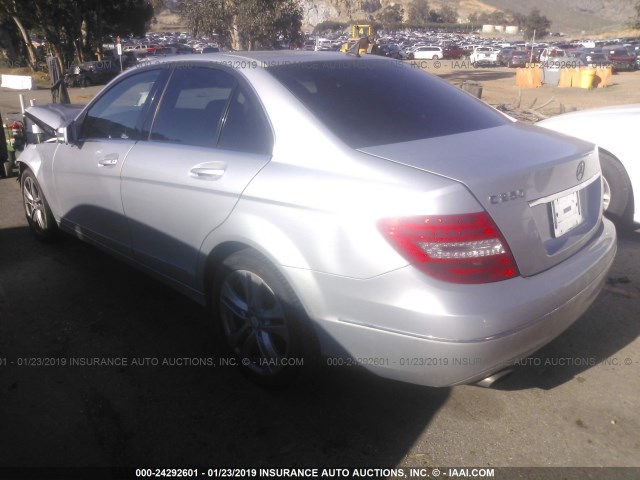 WDDGF4HB2DA743419 - 2013 MERCEDES-BENZ C 250 SILVER photo 3