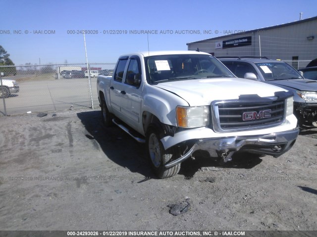 3GTRKVE34AG119622 - 2010 GMC SIERRA K1500 SLE WHITE photo 1