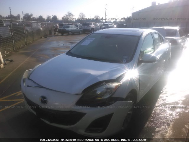 JM1BL1S55A1228716 - 2010 MAZDA 3 S WHITE photo 2