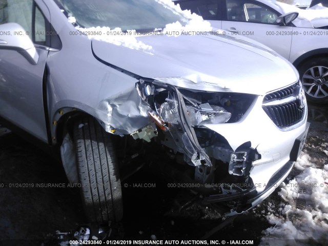 KL4CJESBXHB055636 - 2017 BUICK ENCORE PREFERRED SILVER photo 6