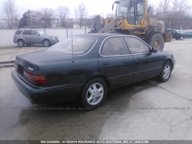 JT8GK13T0S0085380 - 1995 LEXUS ES 300 GREEN photo 4