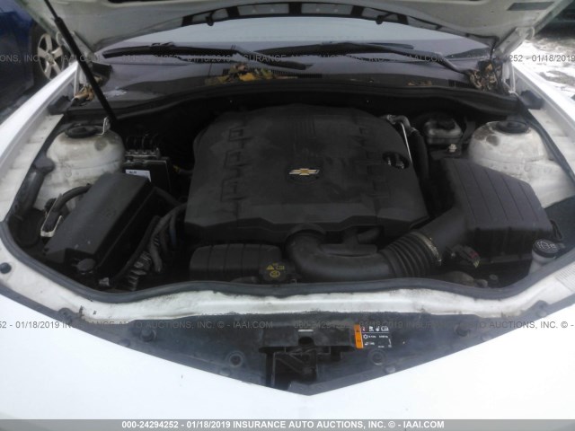 2G1FA1E32D9165178 - 2013 CHEVROLET CAMARO LS WHITE photo 10