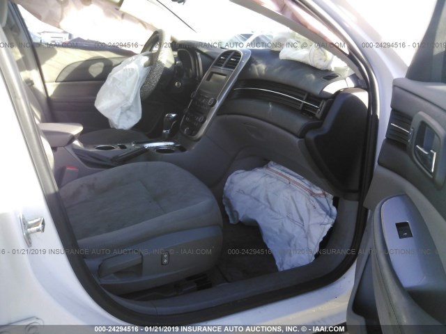 1G11B5SL0FF105283 - 2015 CHEVROLET MALIBU LS 白色 照片 5