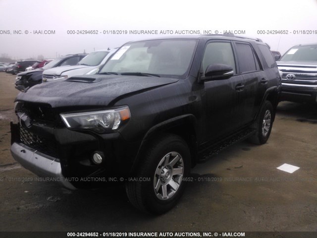 JTEBU5JRXG5302850 - 2016 TOYOTA 4RUNNER SR5 PREM/LTDL/TRAIL/TRD BLACK photo 2