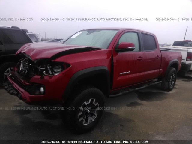 3TMDZ5BN9JM039827 - 2018 TOYOTA TACOMA DBL CAB/SR5/TRD SPORT/OR RED photo 2