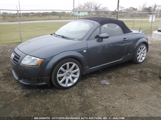 TRUUD28N351013589 - 2005 AUDI TT 3.2 GRAY photo 2