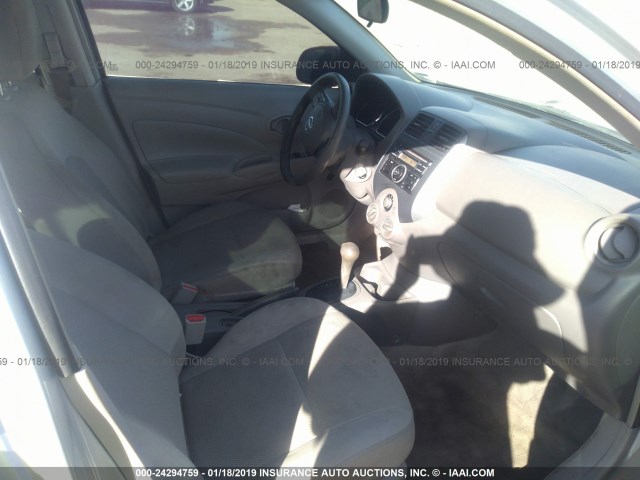 3N1CN7AP9CL875722 - 2012 NISSAN VERSA S/SV/SL SILVER photo 5