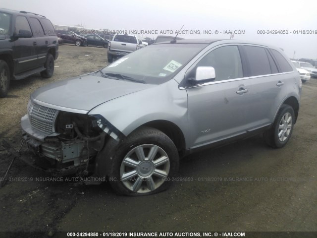 2LMDU68C87BJ35436 - 2007 LINCOLN MKX SILVER photo 2