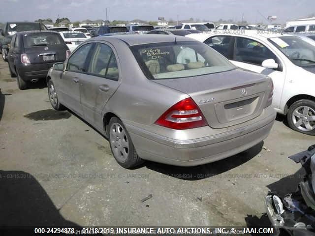 WDBRF61J71F054585 - 2001 MERCEDES-BENZ C 240 GOLD photo 3