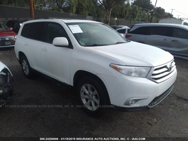 5TDBK3EH0DS264079 - 2013 TOYOTA HIGHLANDER PLUS/SE WHITE photo 1