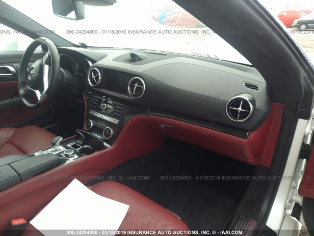 WDDJK6FA2GF038005 - 2016 MERCEDES-BENZ SL 400 WHITE photo 5