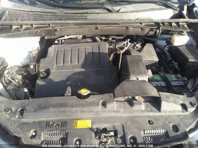 5TDZKRFH0FS092610 - 2015 TOYOTA HIGHLANDER LE/LE PLUS WHITE photo 10