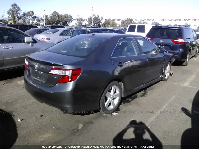 4T1BF1FK4CU055310 - 2012 TOYOTA CAMRY SE/LE/XLE 灰色 照片 4