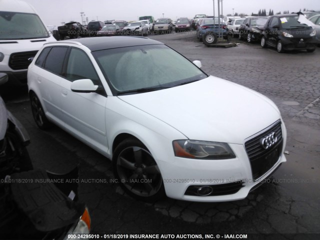 WAUKJAFMXDA009016 - 2013 AUDI A3 PREMIUM PLUS WHITE photo 1