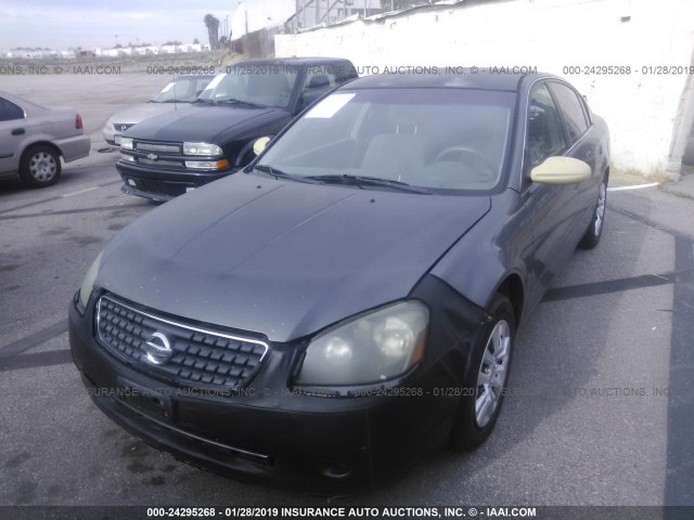 1N4AL11D75C179278 - 2005 NISSAN ALTIMA S/SL GRAY photo 2