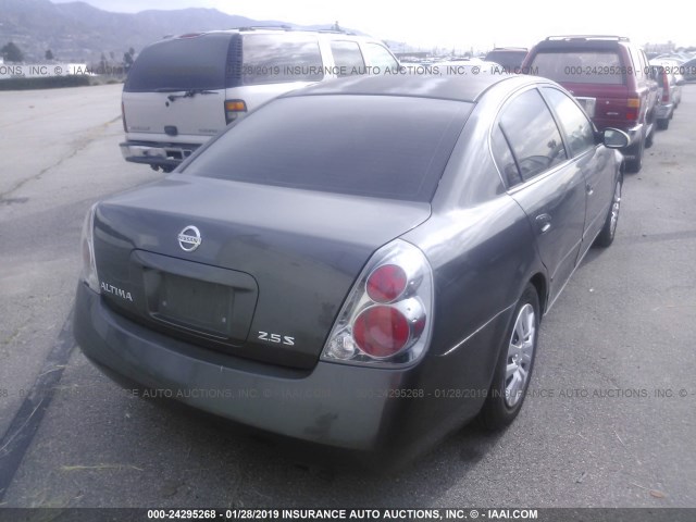 1N4AL11D75C179278 - 2005 NISSAN ALTIMA S/SL GRAY photo 4