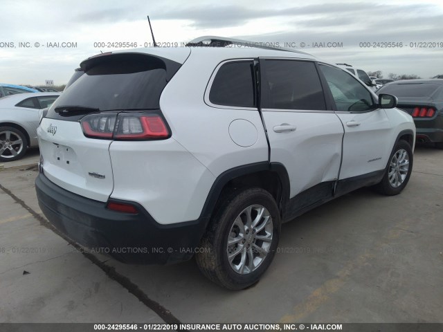 1C4PJLCB7KD149916 - 2019 JEEP CHEROKEE LATITUDE WHITE photo 4