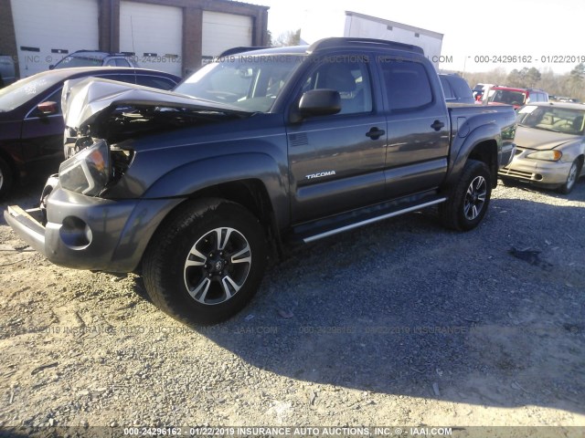 3TMJU4GN3AM098053 - 2010 TOYOTA TACOMA DOUBLE CAB PRERUNNER GRAY photo 2