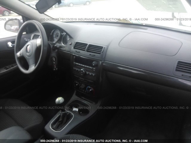 1G2AL15F877326052 - 2007 PONTIAC G5 SILVER photo 5