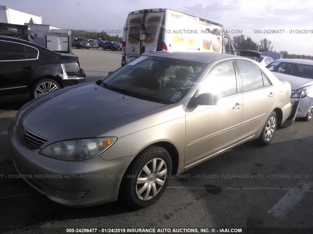 4T1BE32K16U673466 - 2006 TOYOTA CAMRY LE/XLE/SE GOLD photo 2